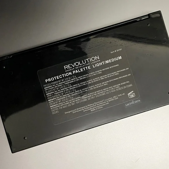 Revolution protection palette 7 in 1 - Picture 13 of 14